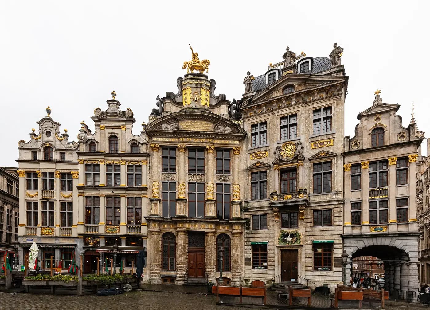 Baroque guildhouses with gilded gables on the Grand-Place, the historic market square of Brussels