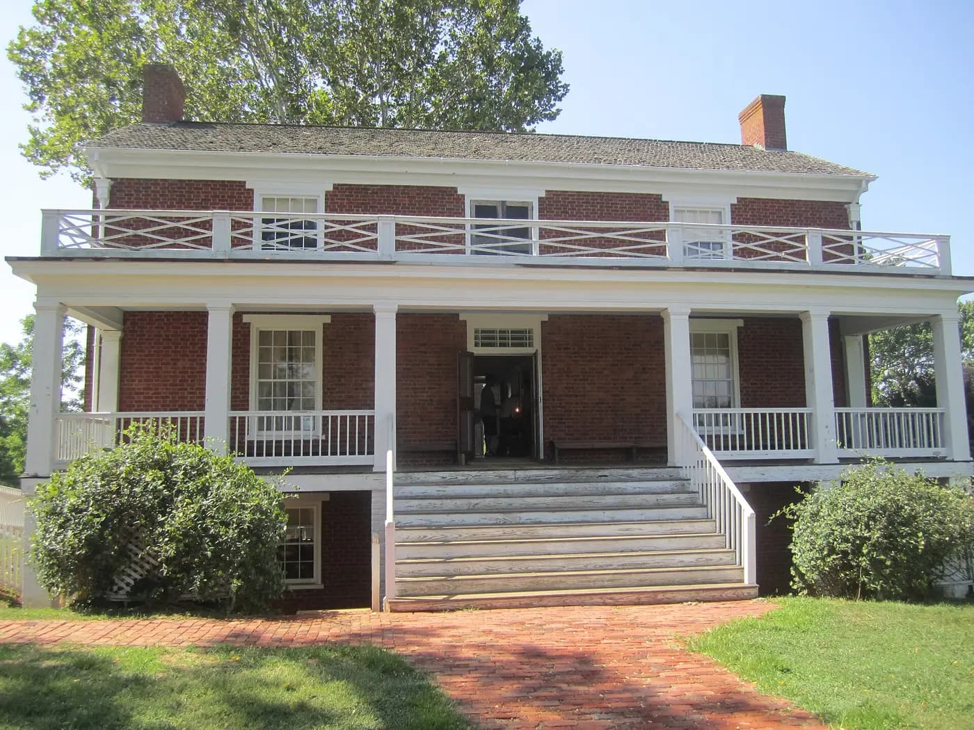 The brick McLean House at Appomattox Court House, where Lee surrendered to Grant